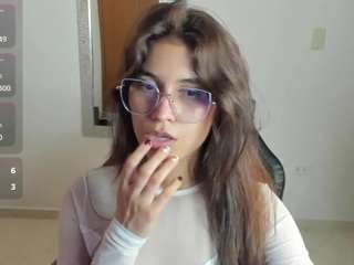 scarlett-rosse-x on webcam for live free nude chat now