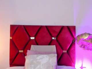 TessaMonroe on webcam for live free nude chat now