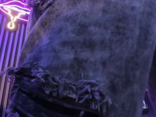 ViolettPrince1 on webcam for live free nude chat now