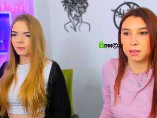 ameliaa-sweet on webcam for live free nude chat now