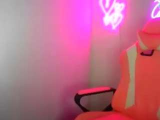 BigMammaPyt on webcam for live free nude chat now