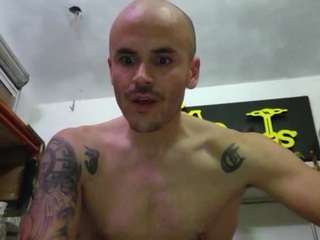 bobbyrey on webcam for live free nude chat now