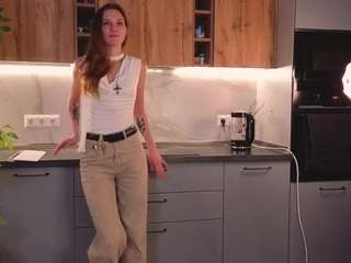 BritneySwiss on webcam for live free nude chat now
