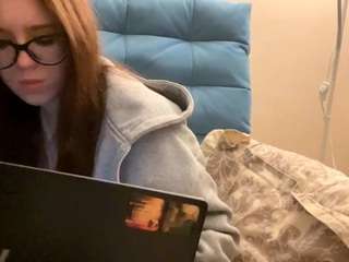 CarmanTillie on webcam for live free nude chat now