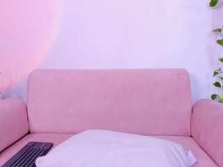 Catbaby888 on webcam for live free nude chat now