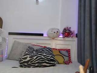 cumfuckmenow on webcam for live free nude chat now