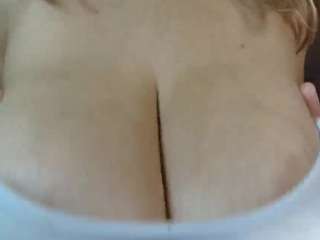 DolceJoli on webcam for live free nude chat now