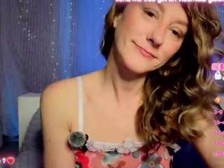 Glowithme on webcam for live free nude chat now