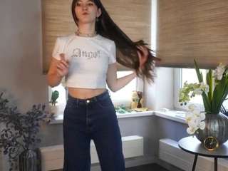 JanessaJohns on webcam for live free nude chat now
