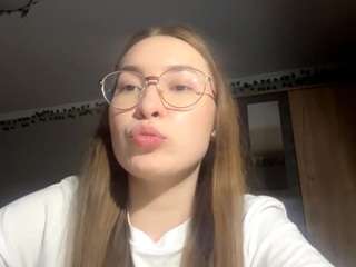 JeannetteBad on webcam for live free nude chat now