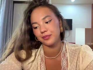 Kamila on webcam for live free nude chat now
