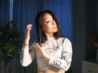 Kanmi on webcam for live free nude chat now