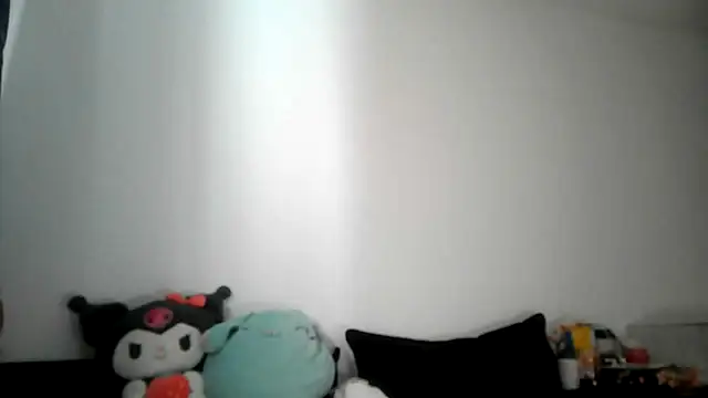 karlaluuvv naked in live sex video chat