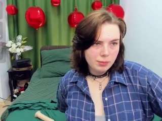 LexisHot4u on webcam for live free nude chat now