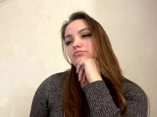 MadaleneSvehla on webcam for live free nude chat now