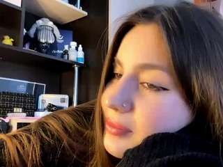 MaragaretKristiansen on webcam for live free nude chat now