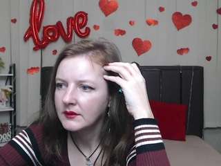 MeganPirs on webcam for live free nude chat now