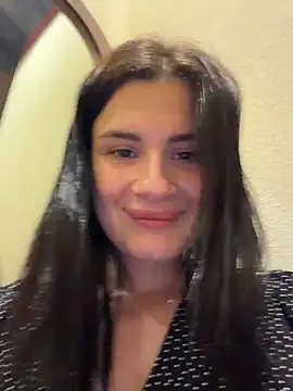 MiraReach naked in live sex video chat