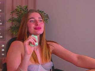 RinaKlark on webcam for live free nude chat now