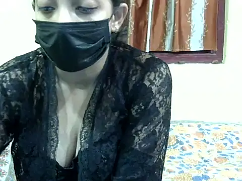 Sexy-Manisha naked in live sex video chat