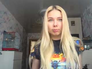 SharleneSalzl on webcam for live free nude chat now