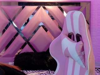 Sophi-Rouse22 on webcam for live free nude chat now