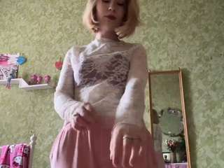 SuzanneSilberman on webcam for live free nude chat now