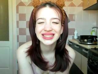 TemikaMcginity on webcam for live free nude chat now