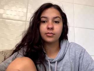 YvetteBiser on webcam for live free nude chat now