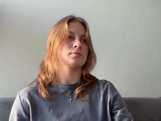 ZanaRoskos on webcam for live free nude chat now