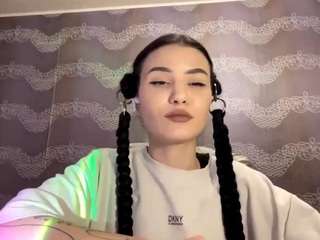 AngelynVehrs on webcam for live free nude chat now
