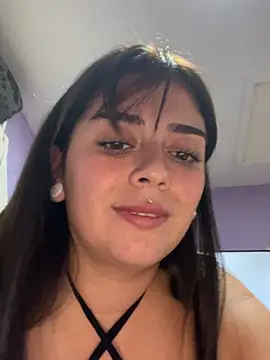 cami_lorena naked in live sex video chat