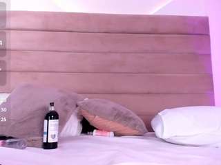 CapricornUwU on webcam for live free nude chat now