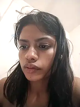 Colleage-girl naked in live sex video chat