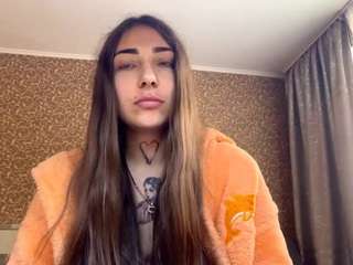 IsobelGutkin on webcam for live free nude chat now