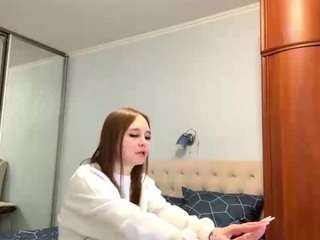 JestineIgler on webcam for live free nude chat now