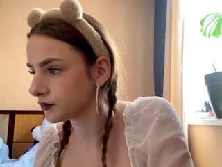 JosefaNieva on webcam for live free nude chat now