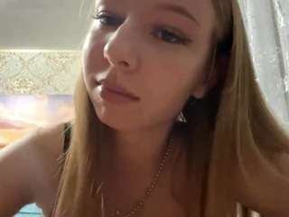 JuliettaMas on webcam for live free nude chat now