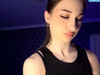 Kate Ng on webcam for live free nude chat now