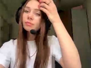 KatelynFitzen on webcam for live free nude chat now