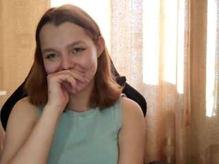 LiseBoeding on webcam for live free nude chat now