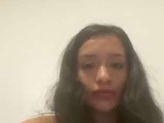lovelyavery1 on webcam for live free nude chat now