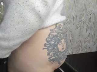 melody-bluee on webcam for live free nude chat now