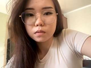 MonikaSiegler on webcam for live free nude chat now
