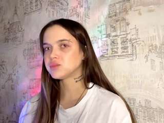MonnieVandernoot on webcam for live free nude chat now