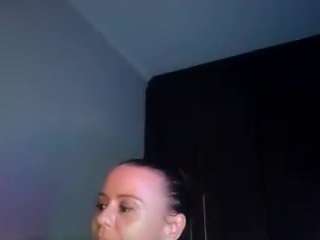 MrsBunnyBum on webcam for live free nude chat now