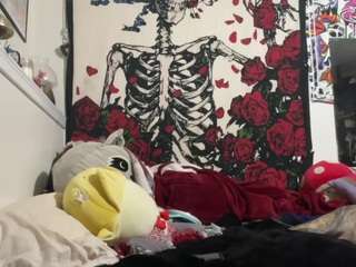 sirm0th-N-sinderly on webcam for live free nude chat now