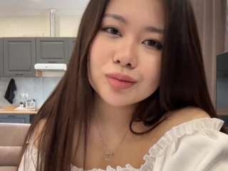 VivianKolasa on webcam for live free nude chat now