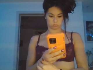 VixenBlade on webcam for live free nude chat now
