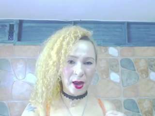 antonelalove72 on webcam for live free nude chat now